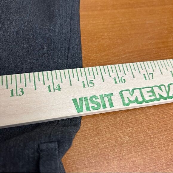 Calvin Klein women’s size small, Sleeveless, pleated, empire waist dress - Picture 4 of 8